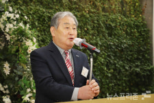(주)엔지오기업장애인협회 | [포토] (사)경남장애인중심기업협회 '제9회 장애인노동자 위로 큰 잔치'