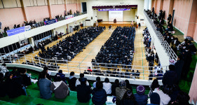 거제 해성고, 매년 졸업생에 일천만원 장학금 전달로 훈훈