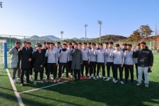 이상근 고성군수, 고성 스포츠타운 찾아 선수들 격려