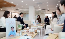 안병구 밀양시장, 출산 앞둔 예비 엄마들과 소통