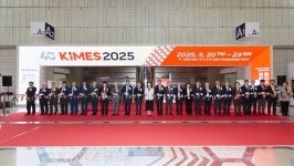 키메스 2025 개막…첨단 의료기술과 글로벌 네트워크의 장