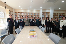 사천시, LH아라 작은도서관 리모델링 개관