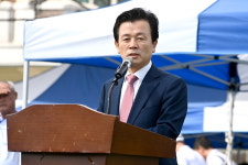 제23회 진주시축구협회장기 축구대회로 축구 동호인들 화합