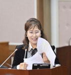 정명희 거제시의원, 2025 대한민국 지방자치평가 의정정책대상 기초의원 부문 최우수상