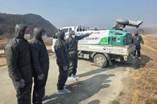 경북농협, 설 명절 가축전염병 차단방역 총력..취약지역 집중 소독 실시