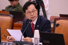 윤용근 의원 