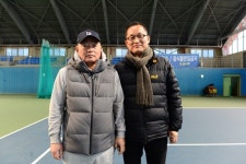 충남 한 초등학교 교육자의 테니스에 대한 열정