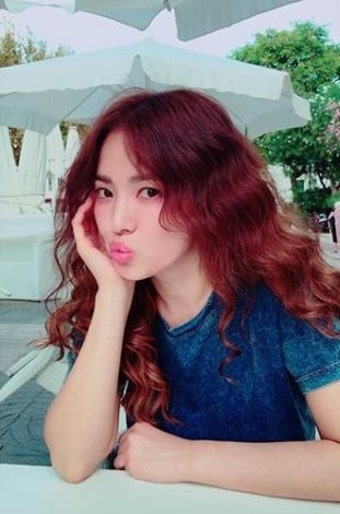 송혜교, 드라마 복귀는 해프닝?…그의 레전드 드라마 파트너들은?