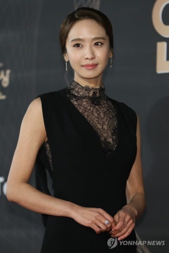 박정아, 2년 만에 임신 눈길... 지성이보영·주영훈이윤미·홍경민 등 내년 봄 출산 앞둔 스타 보니