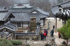 공주 마곡사 백범솔바람길 걷고 장승마을 빛축제도 보고