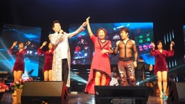 송대관 태진아 라이별 콘서트 전국투어 성료...송대관 제자 가수 동미 관심