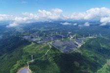 LS그룹, 전기화 시대 맞아 종합 에너지 솔루션 기업으로 비상