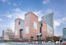 신세계, 소비심리 위축에 3분기 매출·영업익 주춤