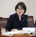 정옥님 전남도의원, 도내 대학생 지원 확대 개선 주문