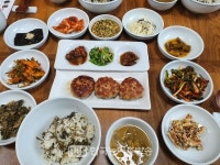 남원시,코로나 19로 힘들어하고 있는 농가맛집, 지리산나물밥을 방문하여 식사!!