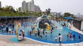 영광군 어린이물놀이장 개장