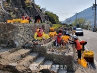 여수시 충무동, 꽃향기 가득한 거리 조성 앞장