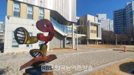 완주군 둔산영어도서관 문화가 있는 날 인문학 특강 가져