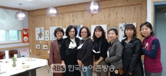 완주군 아파트 르네상스 공동체, 회원들의 문인화 작품 늘품展 전시회