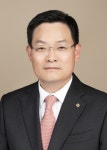 한화솔루션 김동관 사장, 부회장 승진 및 한화·한화에어로스페이스 전략부문 대표이사 내정