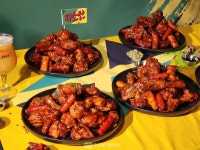 저크 소스와 후라이드의 만남 BBQ, 자메이카 소떡만나 치킨 출시