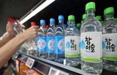 식당 소주 7000원 시대 임박...하이트진로, 소주·맥주 가격 동시 인상