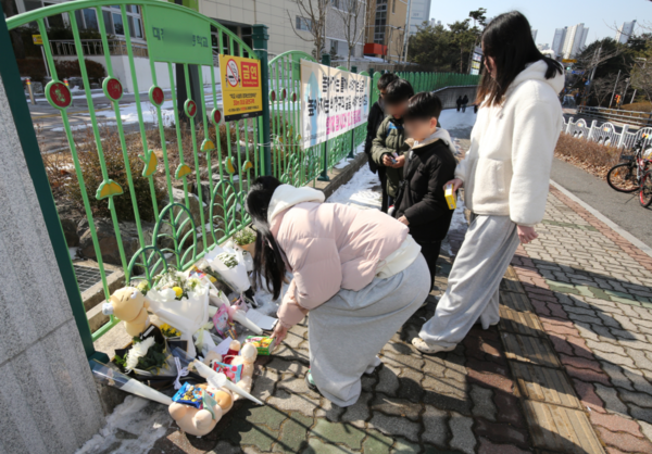 대전 초등학교 살인사건, 교사 A씨 신상 정보 공개 요구 논란