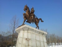 거란군 크게 무찌른  강감찬 장군