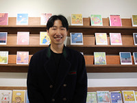 연남파출소에 우리 이웃 그린 그림비 “담요 같은 그림으로 세상에 온기를”
