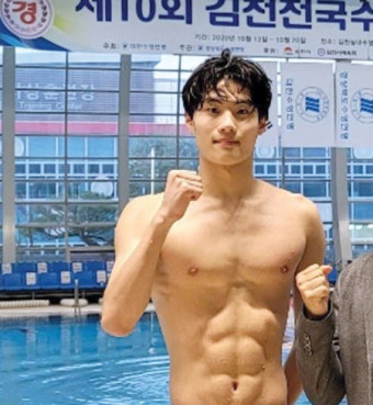 수영 기대주 황선우, 박태환 기록 넘었다