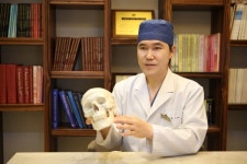[Health Dr.칼럼] 페이스라인 개선하는 안면윤곽수술, 수술량과 효과는 비례하지 않아