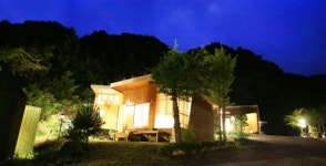 곰배누리 펜션, 자연을 이용한 친환경 공법으로 주목