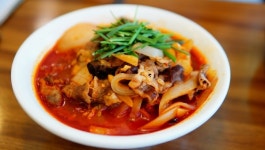 청주 가경동 맛집 이종구항아리짬뽕, 돌짜장 이색 비주얼로 SNS서 핫이슈
