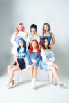 걸그룹 뷰티박스, 삼성 라이온즈 홈경기서 시구·시타 출격
