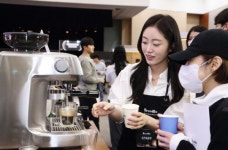 브레빌 코리아,  고성능 홈카페 머신 소개 등 2023 스카마켓 성료