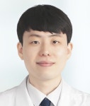 [health& life] 외상이 없더라도 통증이 지속되면...편타성 손상 증후군의 한의학적 치료