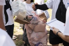 에디션 센서빌리티, 베러먼데이클럽과 바다 보호를 위한 베러 플로깅 진행