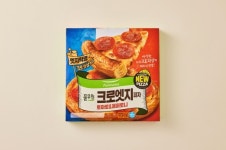 풀무원식품, 크로와상 엣지 냉동피자 크로엣지 피자 2종 선봬