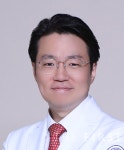 [k-medi] 17연승 UFC 황제도 굴복시킨 허리디스크, 직장인들도 조심해야 하는 이유?