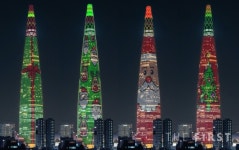 롯데월드타워·몰, 더 화려해진 크리스마스 타운 선봬
