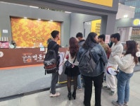 명동 리어카, 인도서 이마트24와 K-푸드 완판 기록