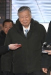 공정위, 부영 이중근회장 차명주식 허위 신고 고발