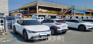 충전 포함한 주차중 전기차 화재, 전체의 67%인 64건