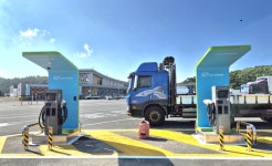 고속도로 휴게소 전기 상용차 충전소 운영 확대 추진