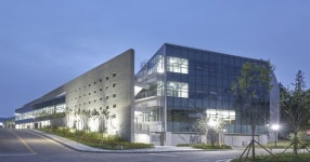 4차산업혁명 기술과 숙련기술의 융합..체험관 개관