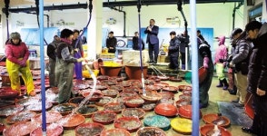 전국 위판장 새해 첫 경매…안전과 풍어 기원