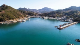 생업의 공간이자 만남의 광장, 통영 삼덕위판장