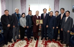 수협, 칭다오포광국제무역유한회사에 감사패 수여