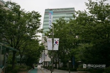 성동구, 옥수역 고가하부 문화 향기 가득 문화쉼터 다락(樂) 옥수 운영