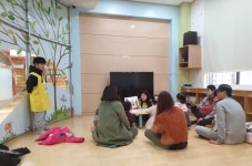 언니, 오빠가 그림책 읽어주는 도서관 이천시립어린이도서관